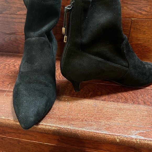 Cole Haan Womens Booties Harlow Black Stretch Microsuede Size 6 - Picture 3 of 3